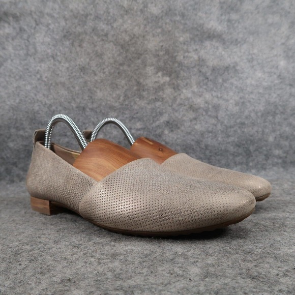 Paul Green Shoes Paul Green Shoes Womens 75 Flats Metallic